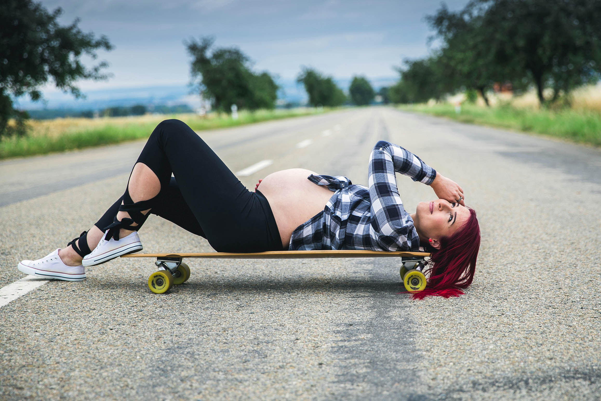 _tehotenske_foceni_skateboard